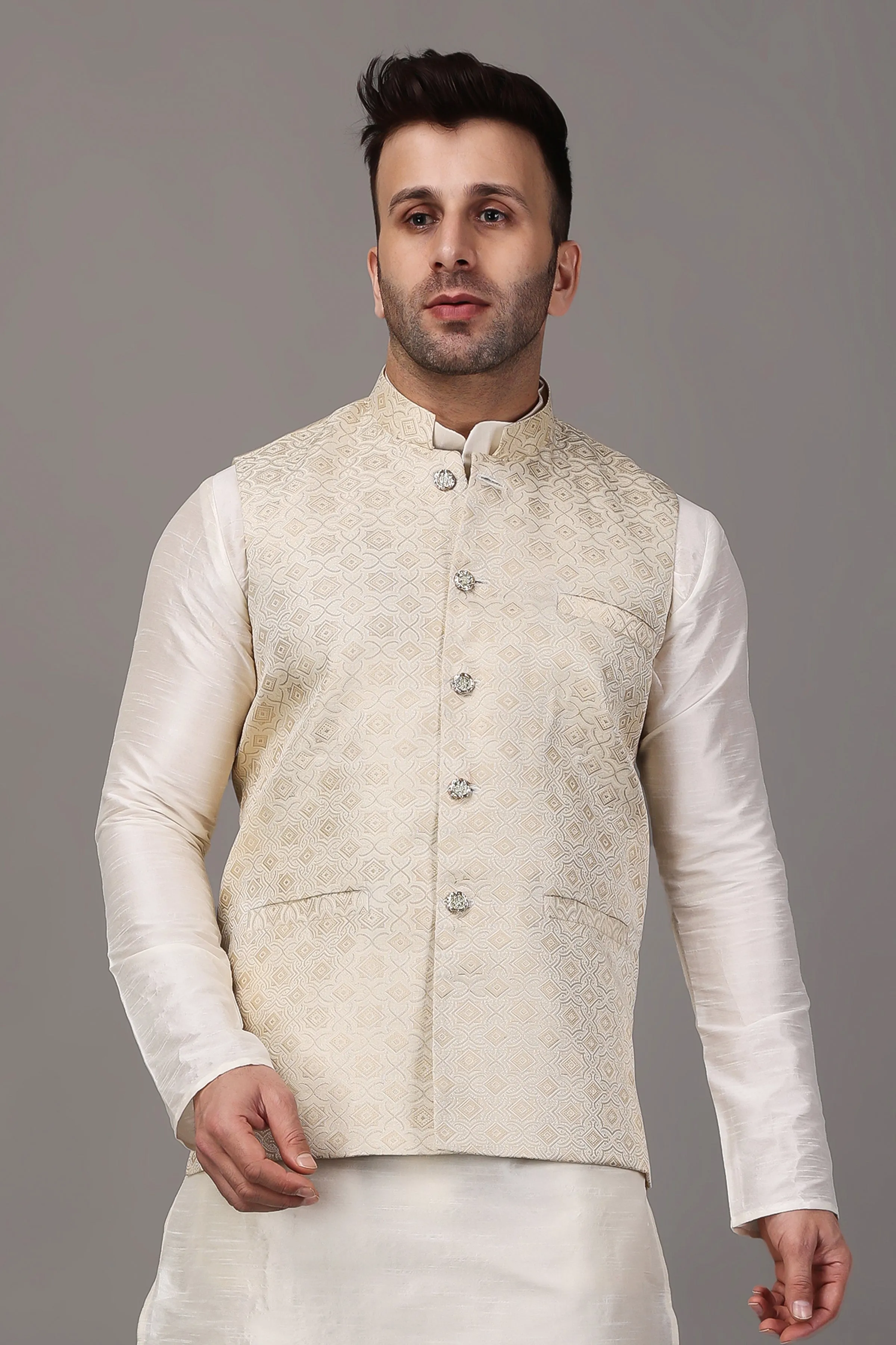 Creamy Radiance Kurta Vasket Set