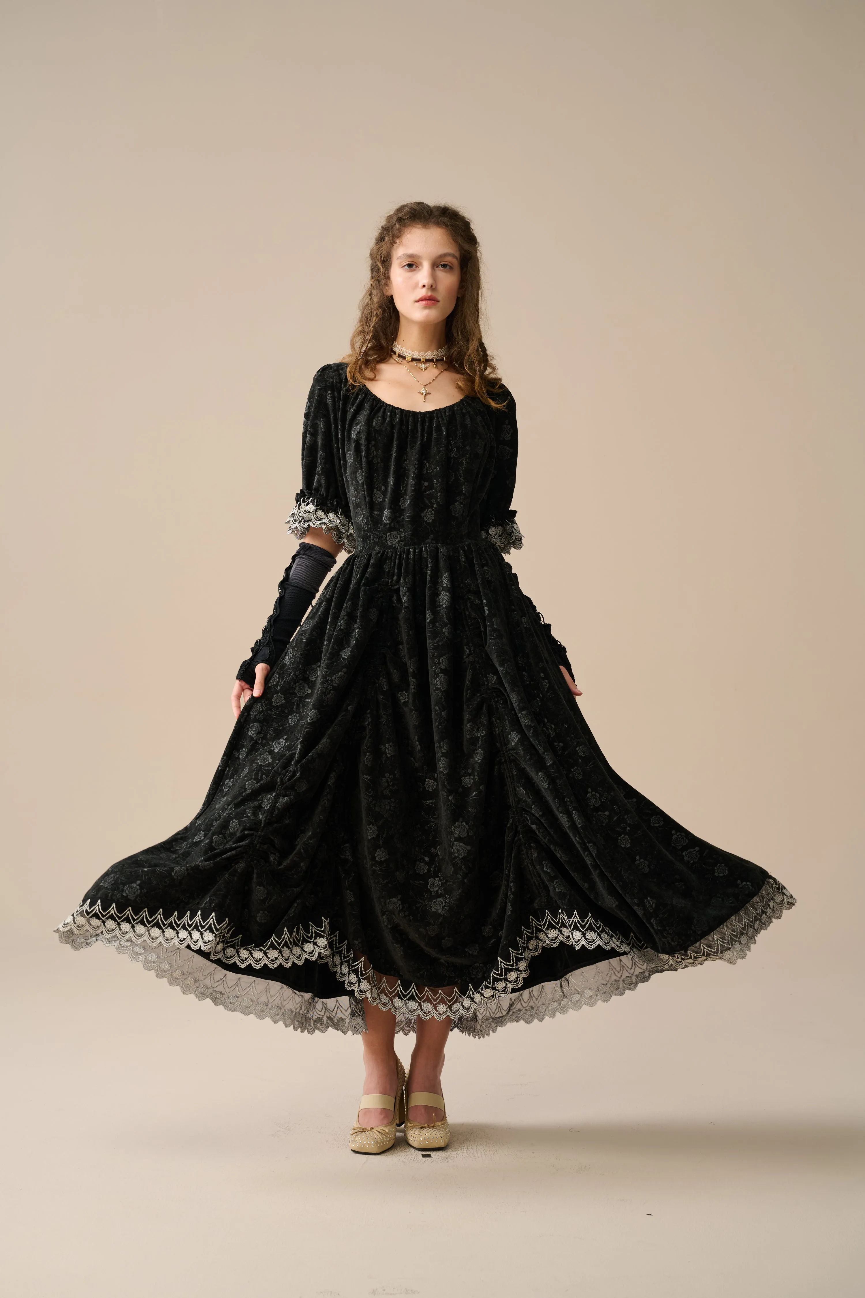 Elowen 27 | Lace velvet dress gown ( 2 way to wear )