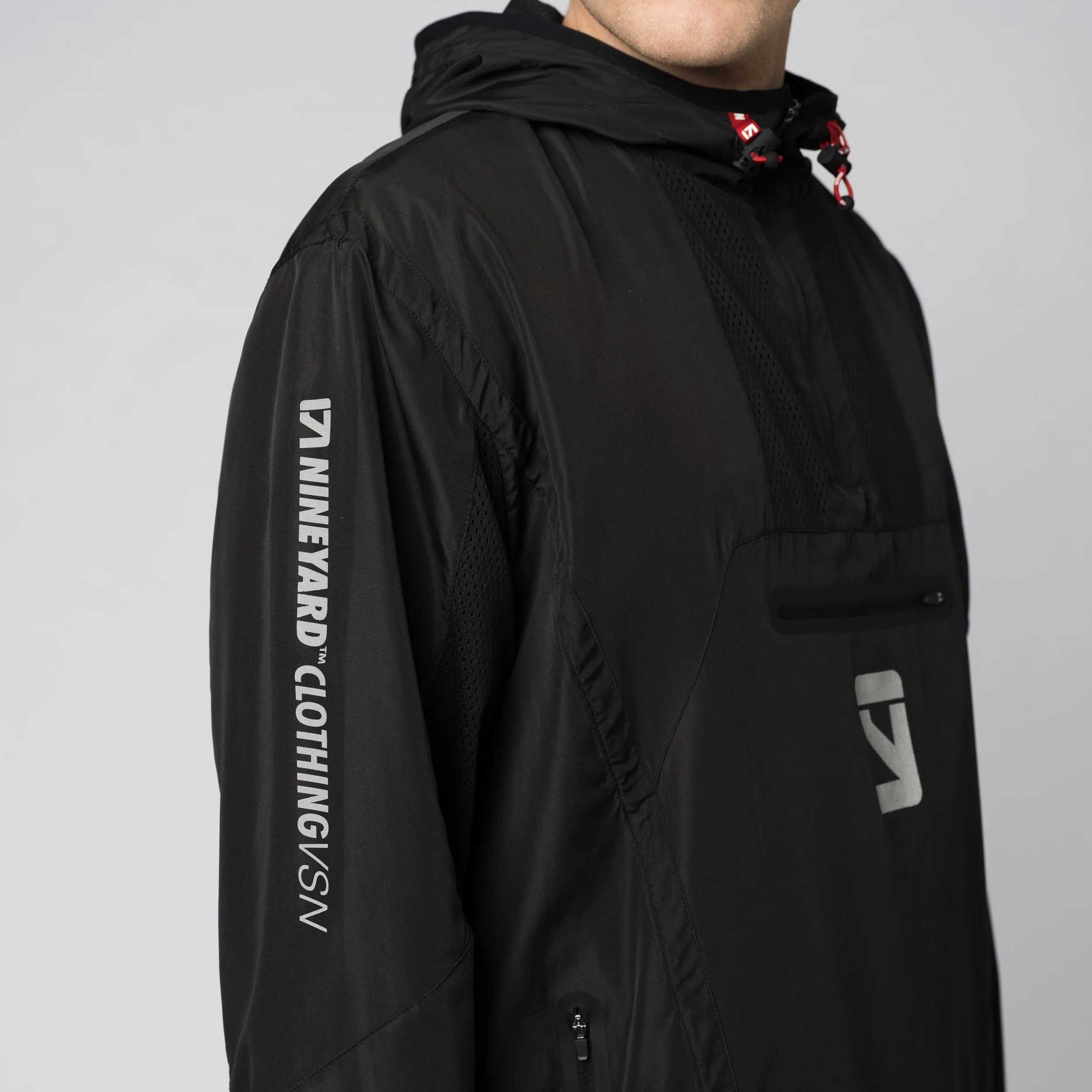 Essential Vent Half Zip Windbreaker Jacket