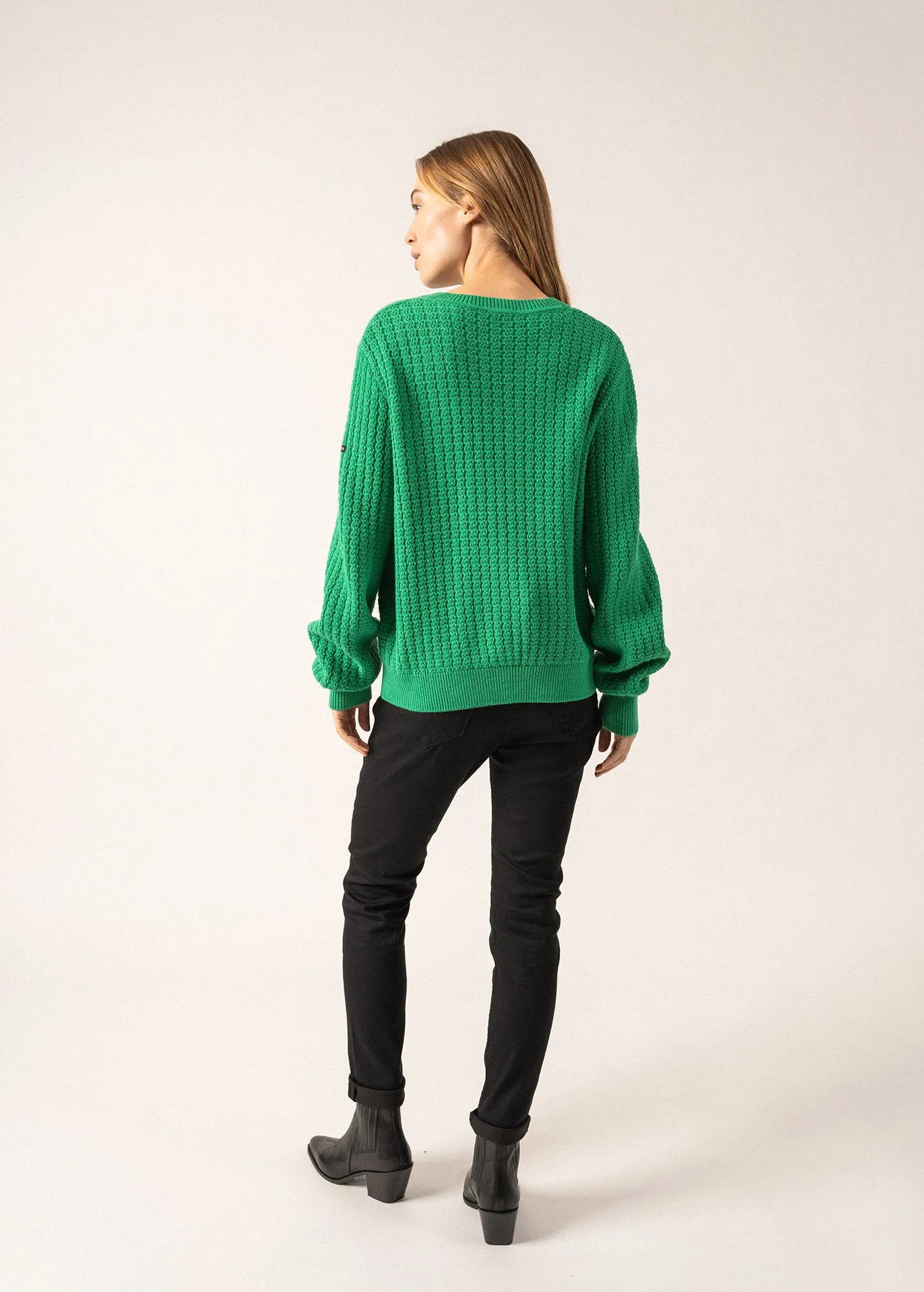 Fairlie V-neck Jumper - in wool and cotton (TREFLE)