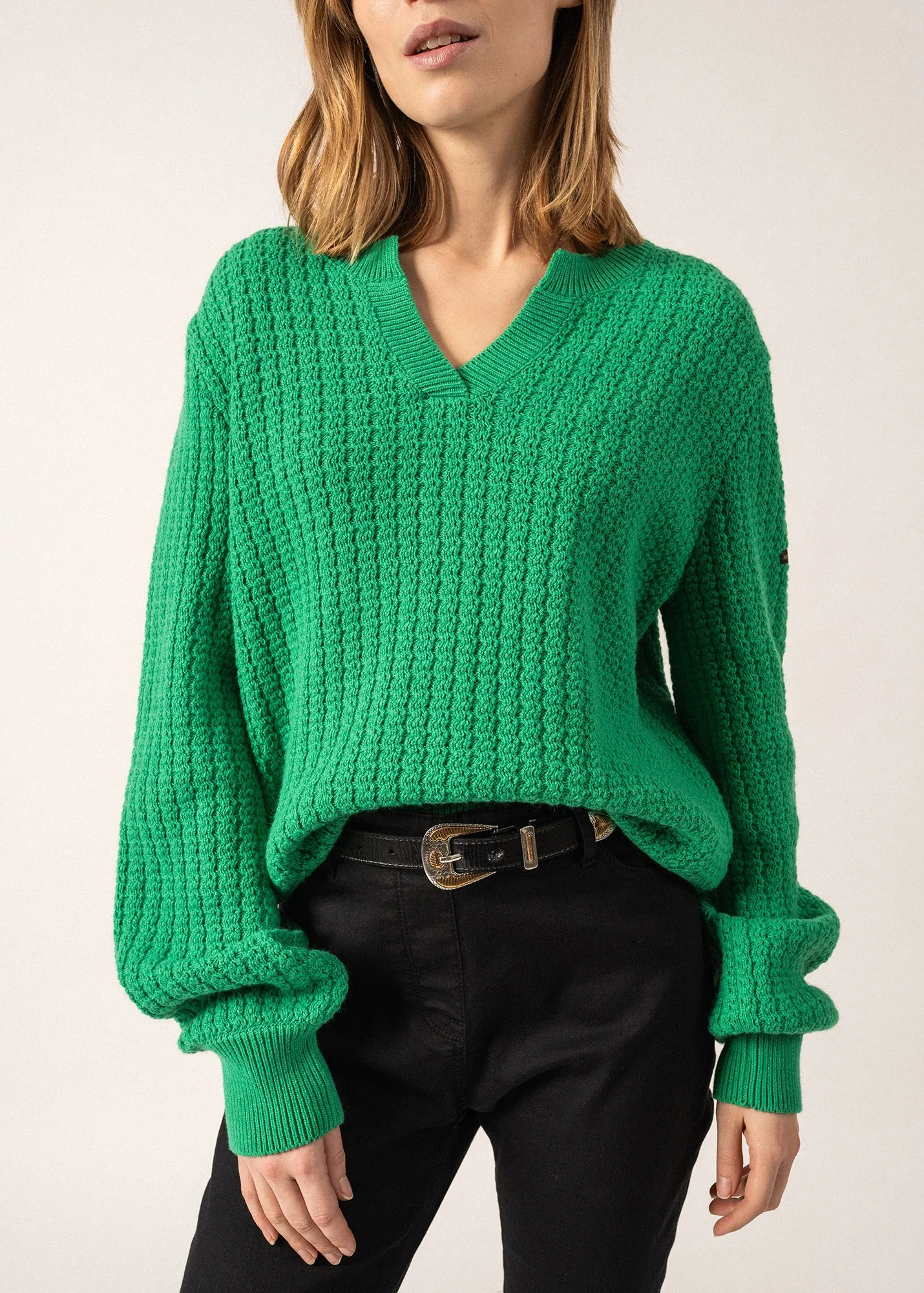 Fairlie V-neck Jumper - in wool and cotton (TREFLE)