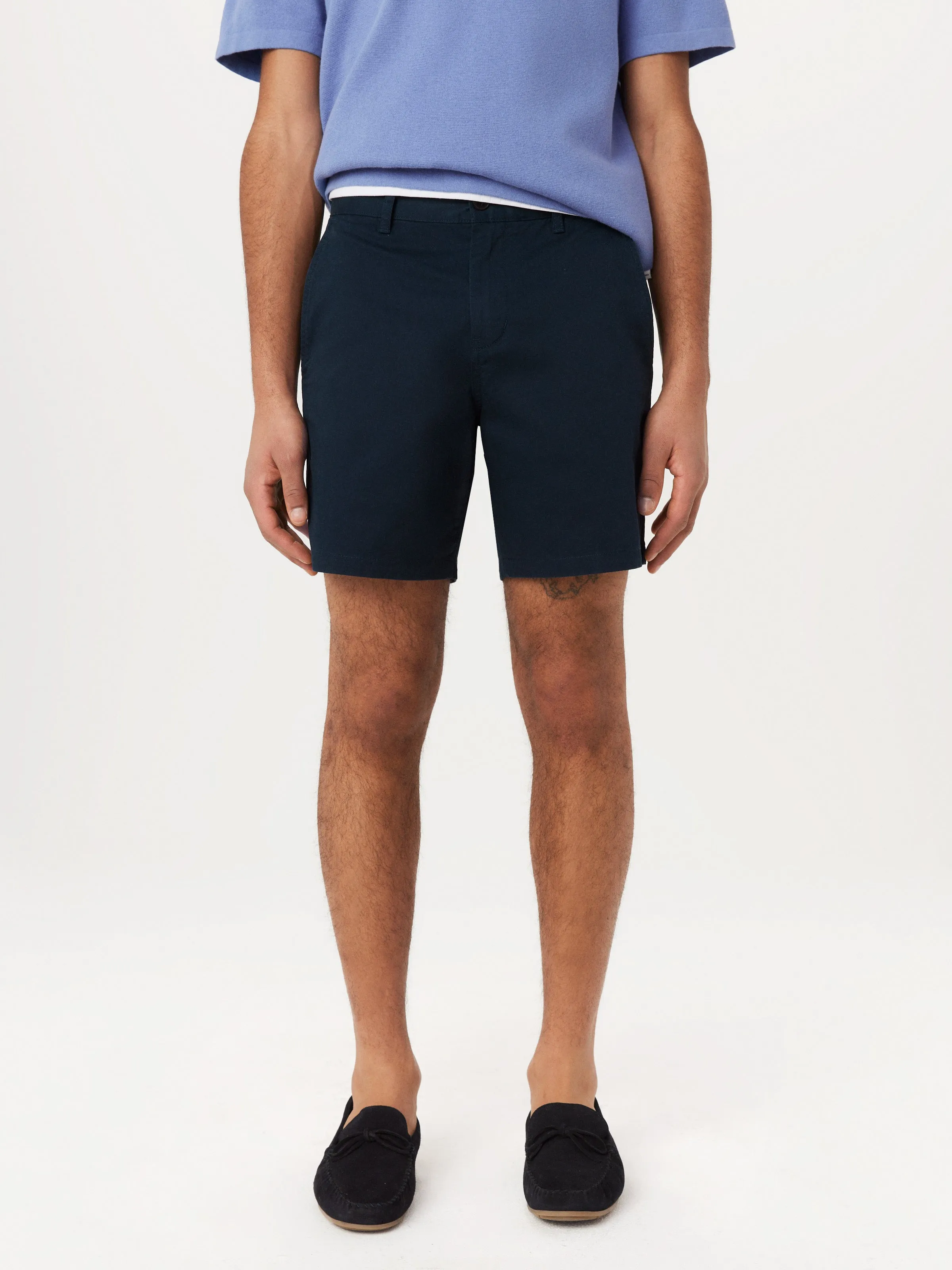 The Brunswick 7in Short in Deep Blue